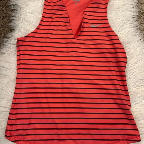 Nike Deep V double layer spandex dri fit tank - Picture 2 of 6